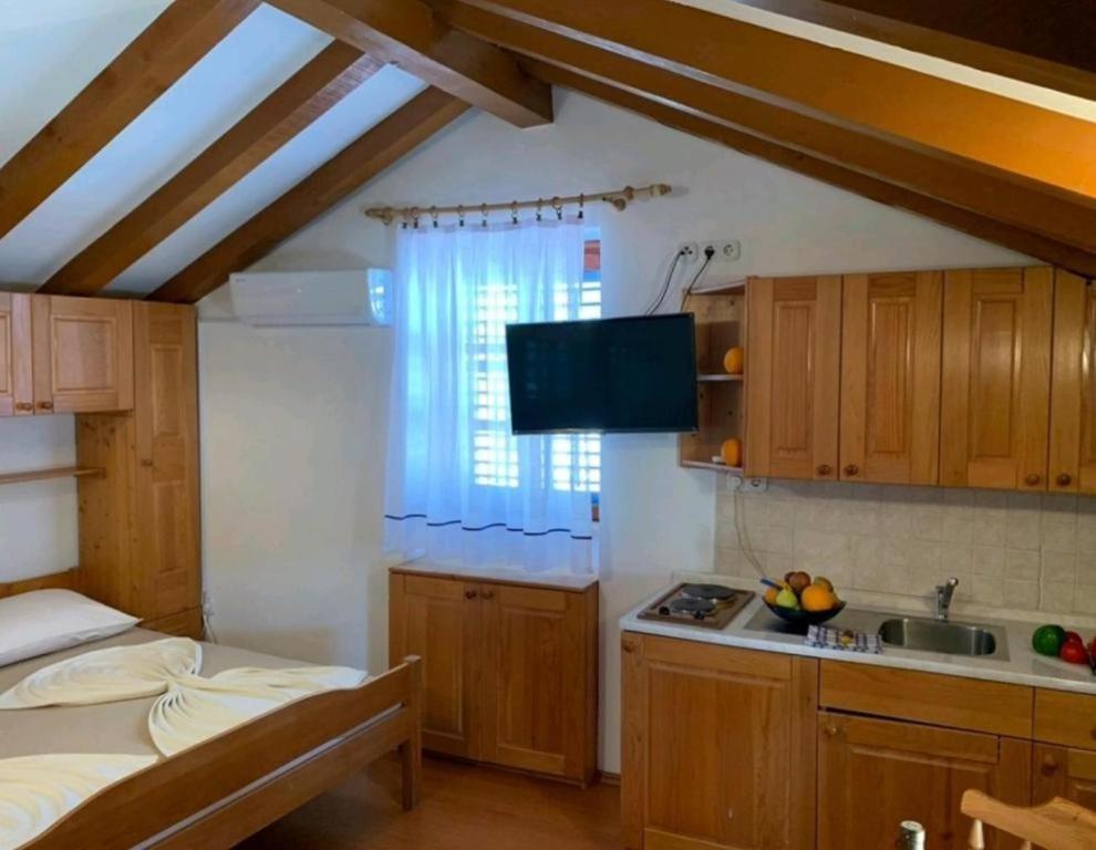 Lovely Studio Apartments Mali Raj Vrsar Buitenkant foto