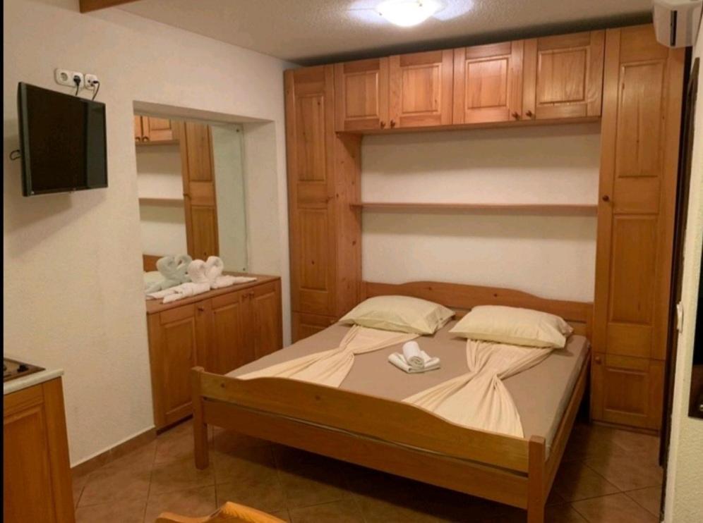 Lovely Studio Apartments Mali Raj Vrsar Buitenkant foto